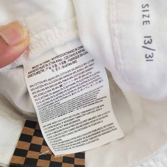 NWT Vans Skinny Distressed Jeans - Picture 7 of 9